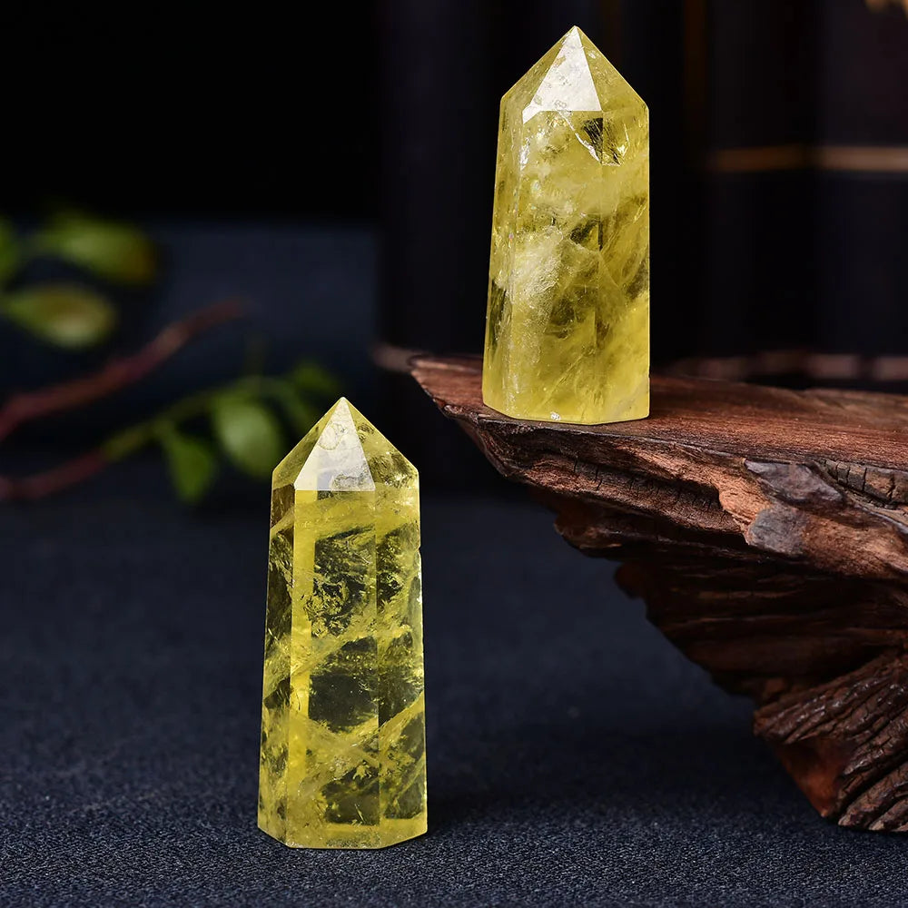 Cristal de Citrine Naturelle – Obélisque Énergétique & Décoratif.