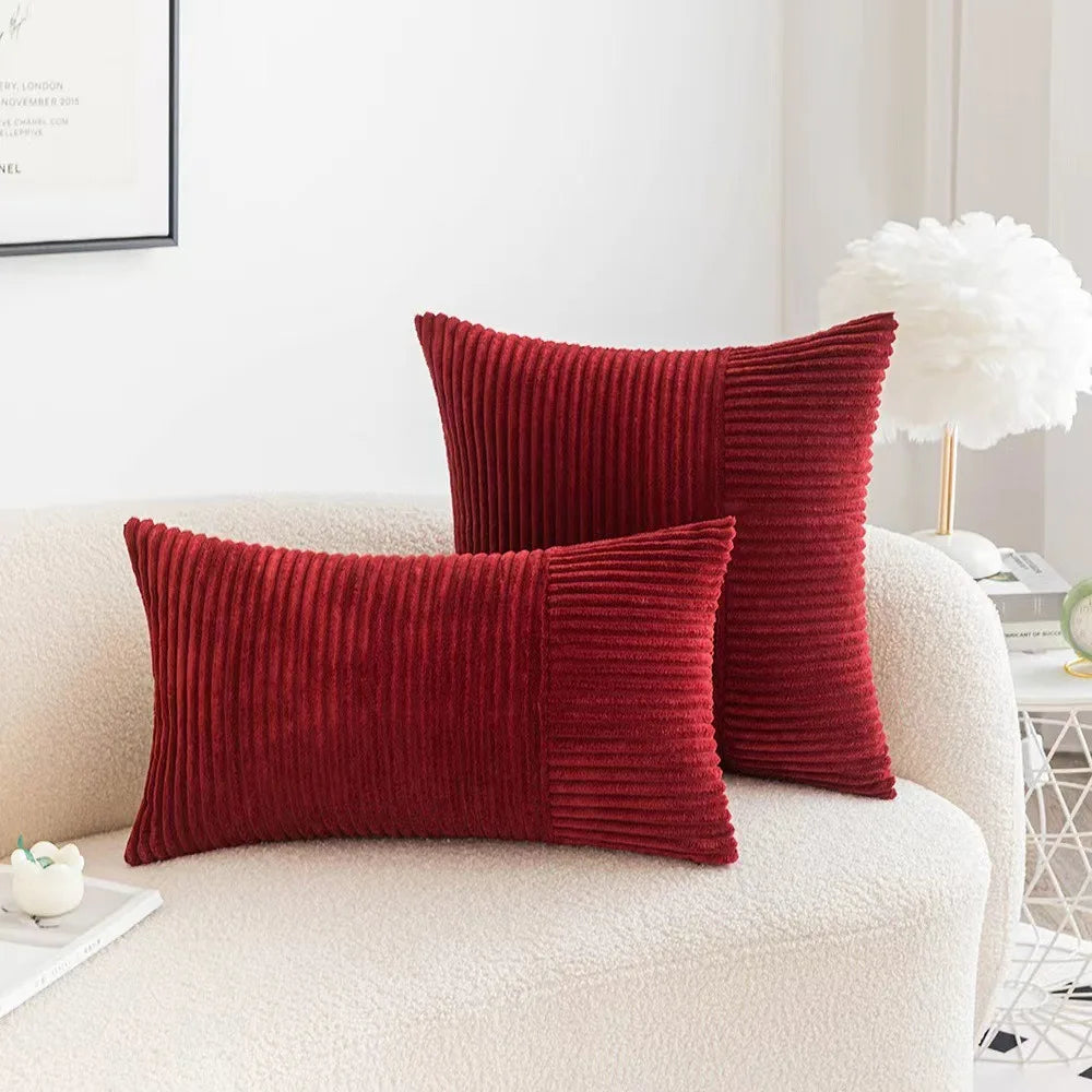 Housses de Coussin en Velours Côtelé – Élégance & Confort Intemporel. Disponible en 9 couleurs.