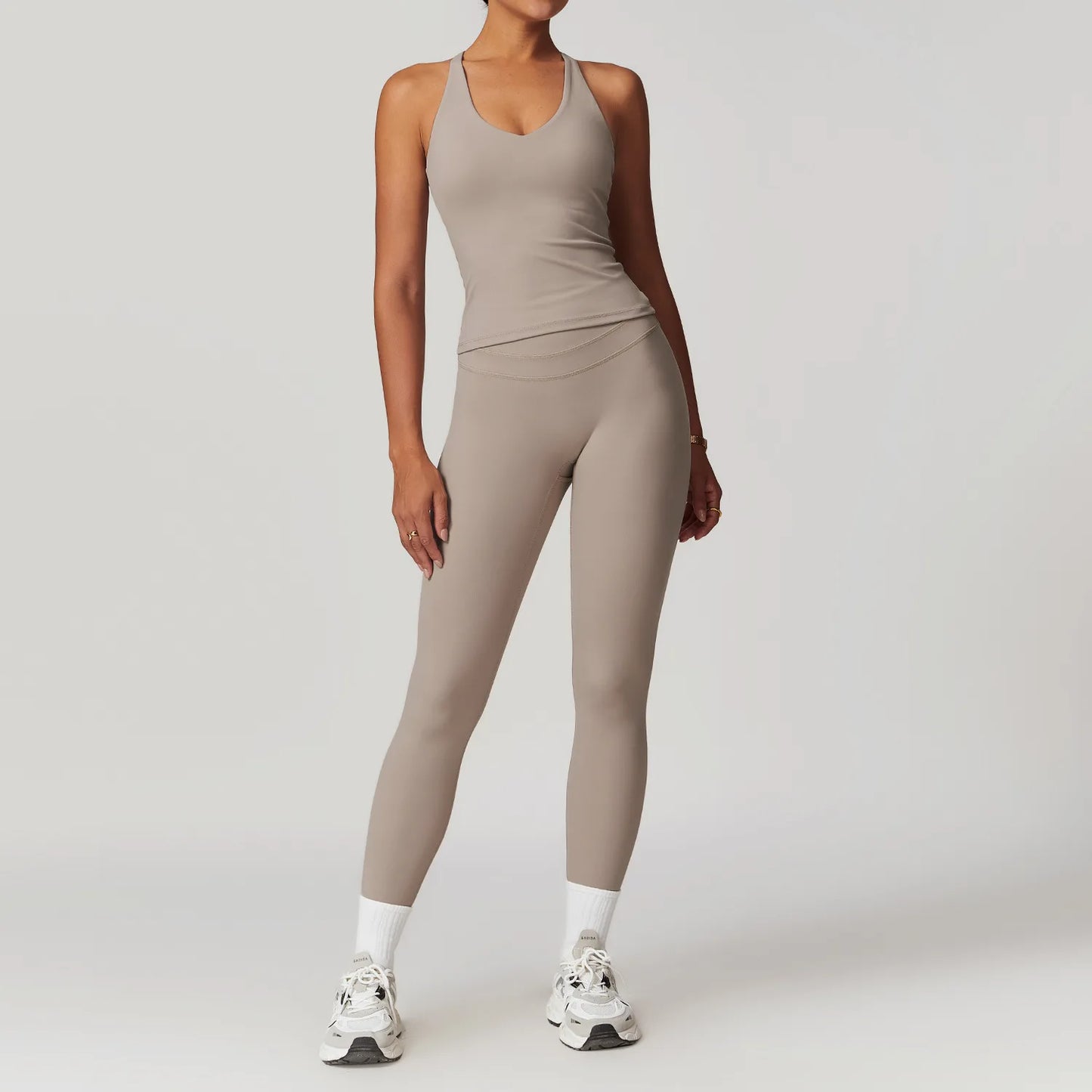 Ensemble de Yoga Femme - Confort et Performance.