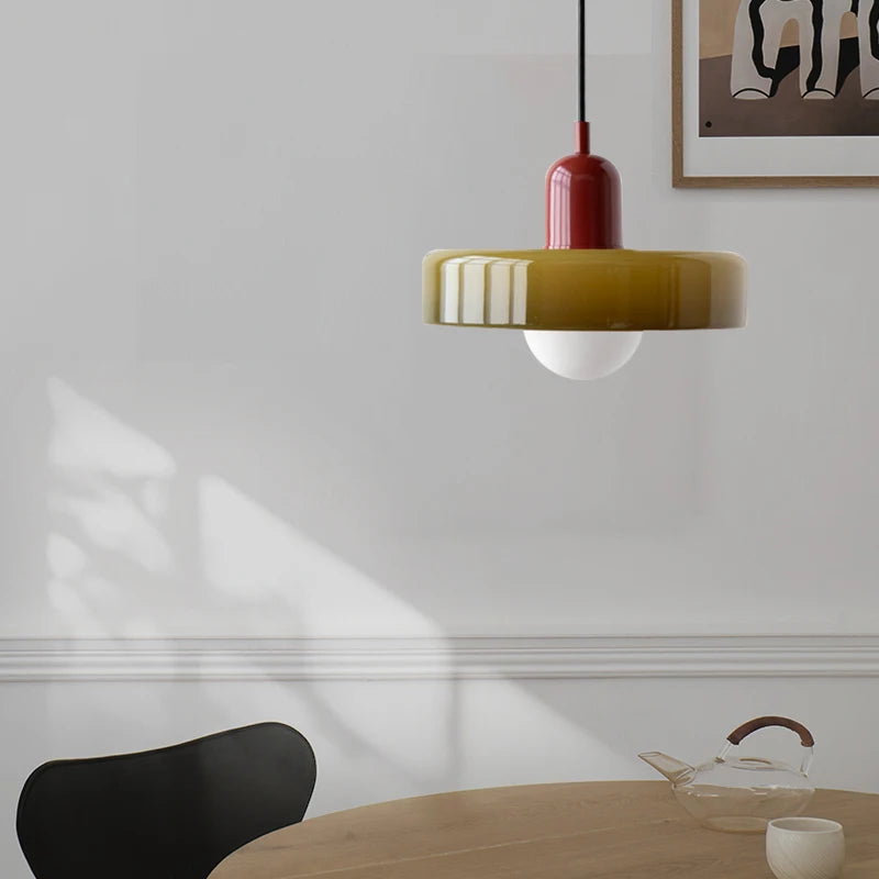 Forged Glass Pendant Light – Elegance & Modernity.