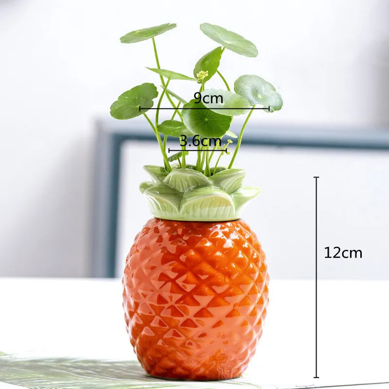 Vase en Céramique Coloré – Design Ludique & Élégance Moderne.