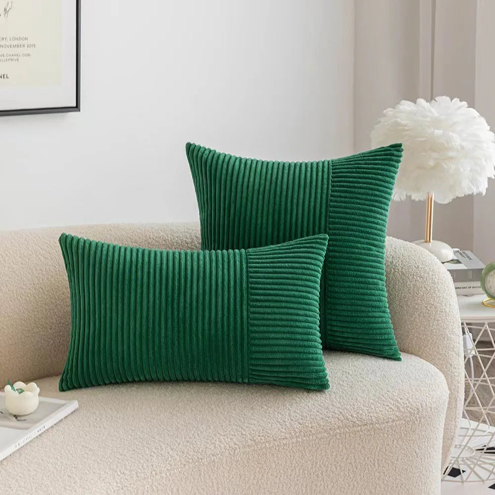 Housses de Coussin en Velours Côtelé – Élégance & Confort Intemporel. Disponible en 9 couleurs.
