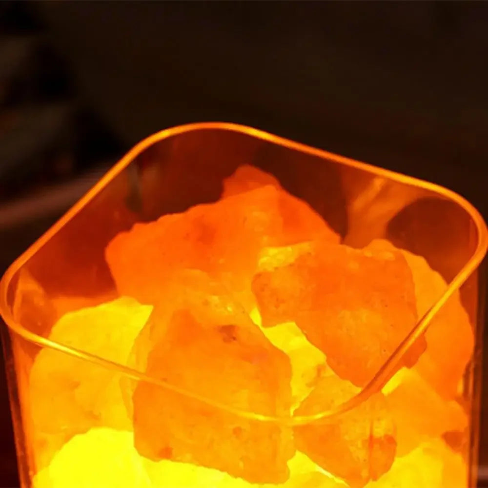 Lampe à Sel de l’Himalaya – Éclairez Votre Espace avec Sérénité.