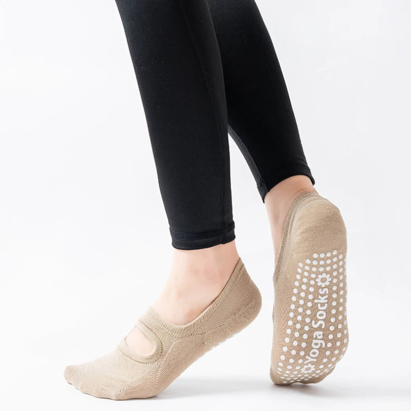 Chaussettes de Yoga en Coton - Confort, Stabilité et Sérénité.