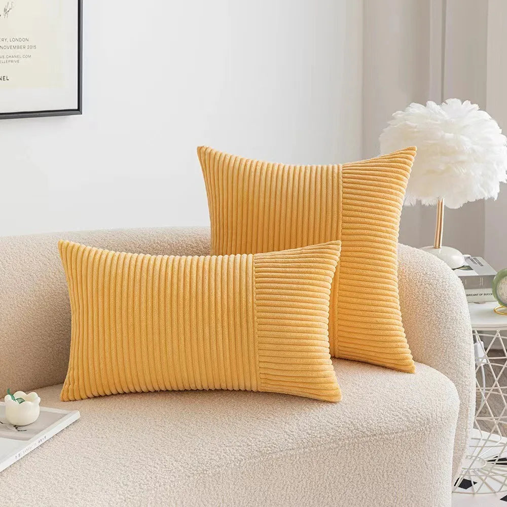 Housses de Coussin en Velours Côtelé – Élégance & Confort Intemporel. Disponible en 9 couleurs.