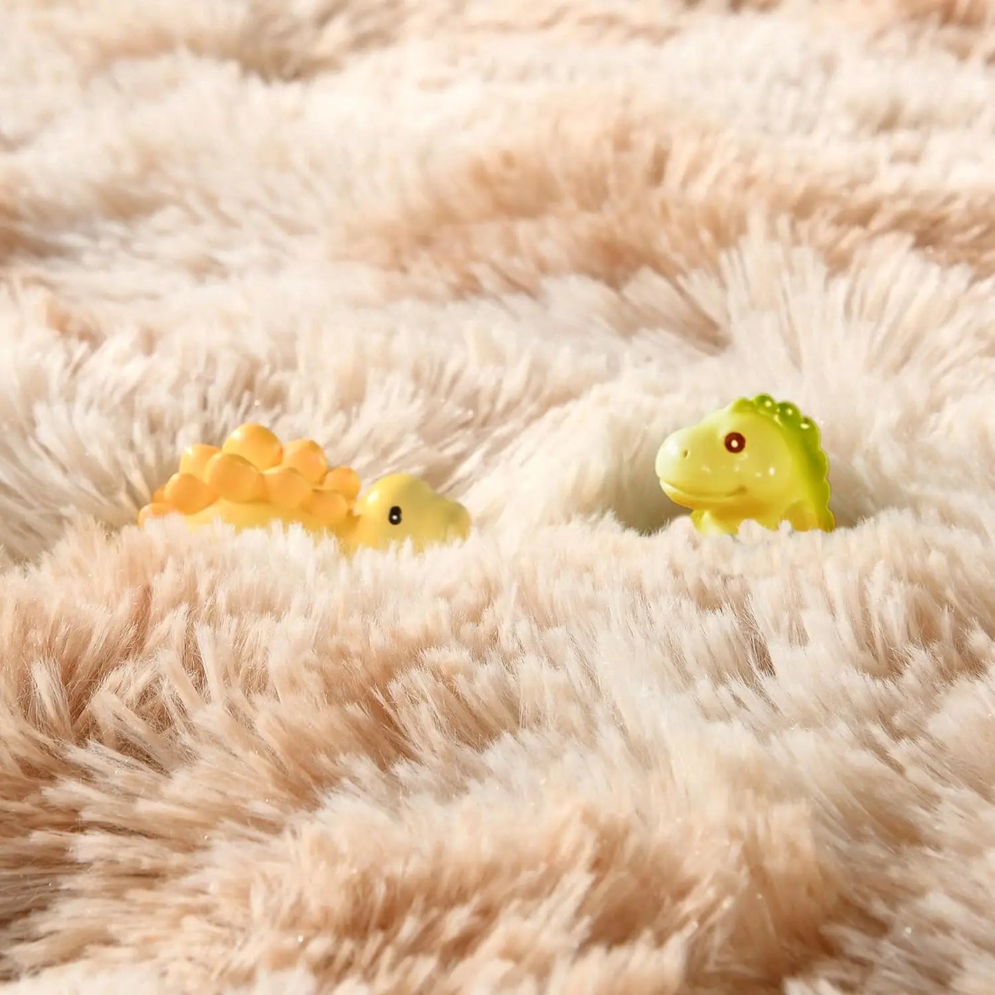 Tapis Ultra-Doux – Confort & Élégance pour Toute la Maison. Disponible en 4 couleurs.