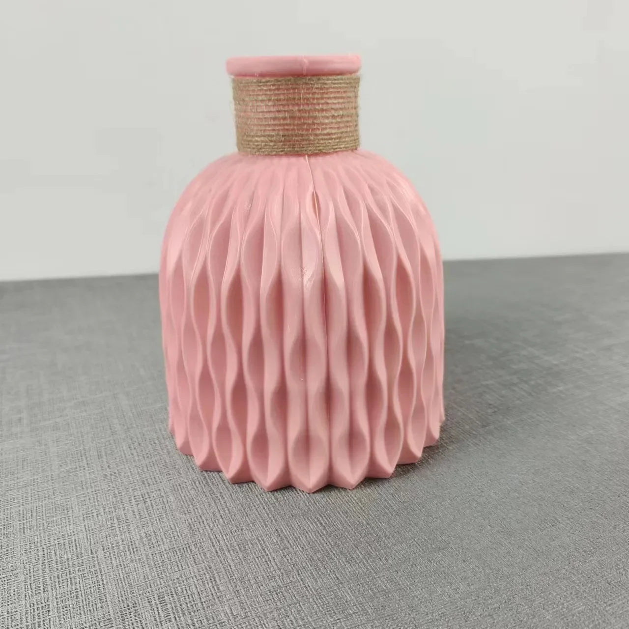 Vase à Fleurs Imitation Céramique – Élégance Durable.