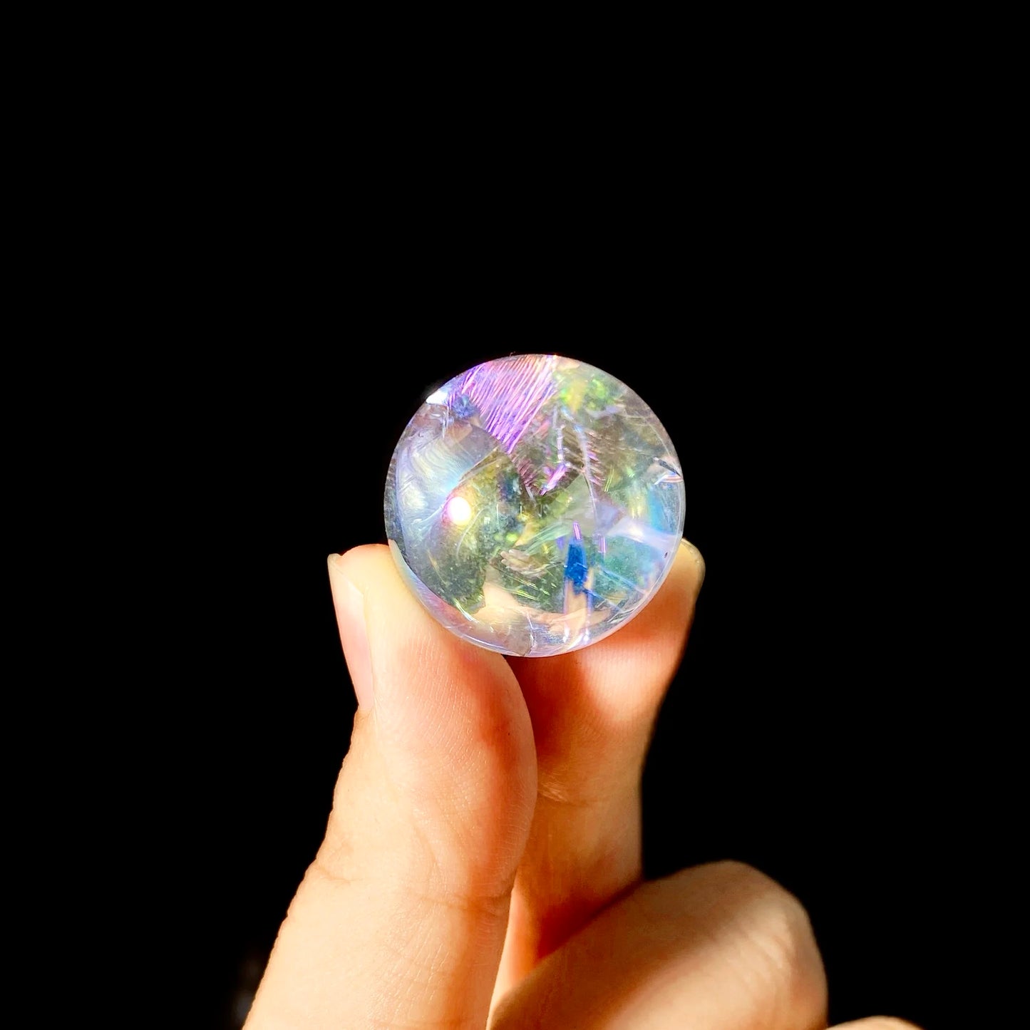 Sphère Aura. en Quartz Clair – Cristal Naturel Décoratif