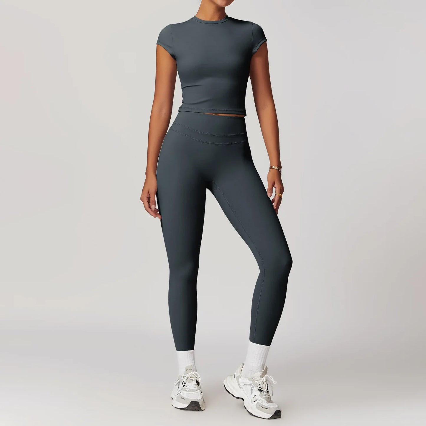 Ensemble de Yoga Femme - Confort et Performance.