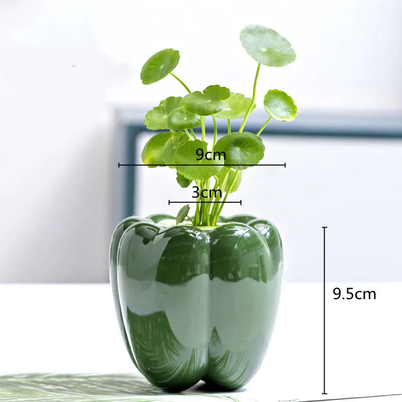 Vase en Céramique Coloré – Design Ludique & Élégance Moderne.