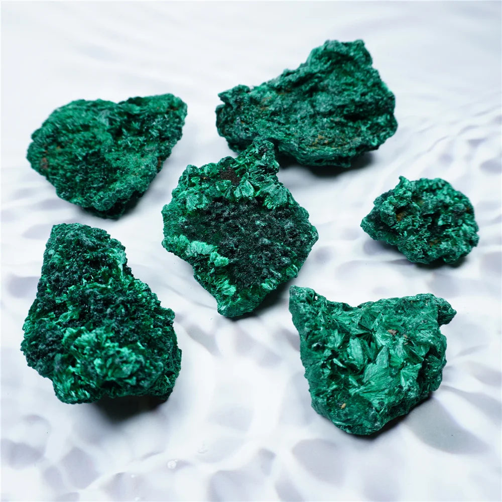 đ Pierre Brute de Malachite Naturelle â Cristal DĂ©coratif ĂnergĂ©tique.