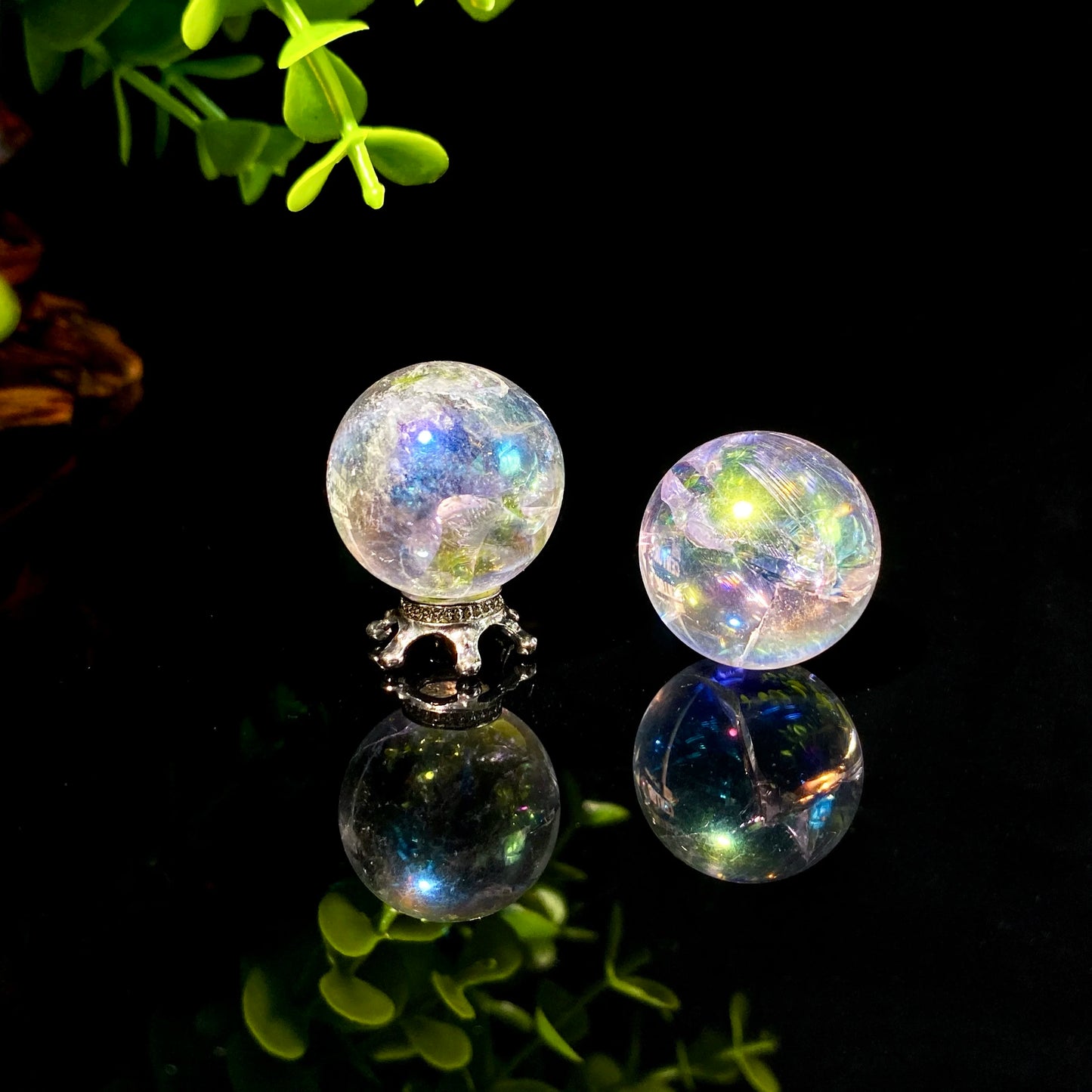 Sphère Aura. en Quartz Clair – Cristal Naturel Décoratif