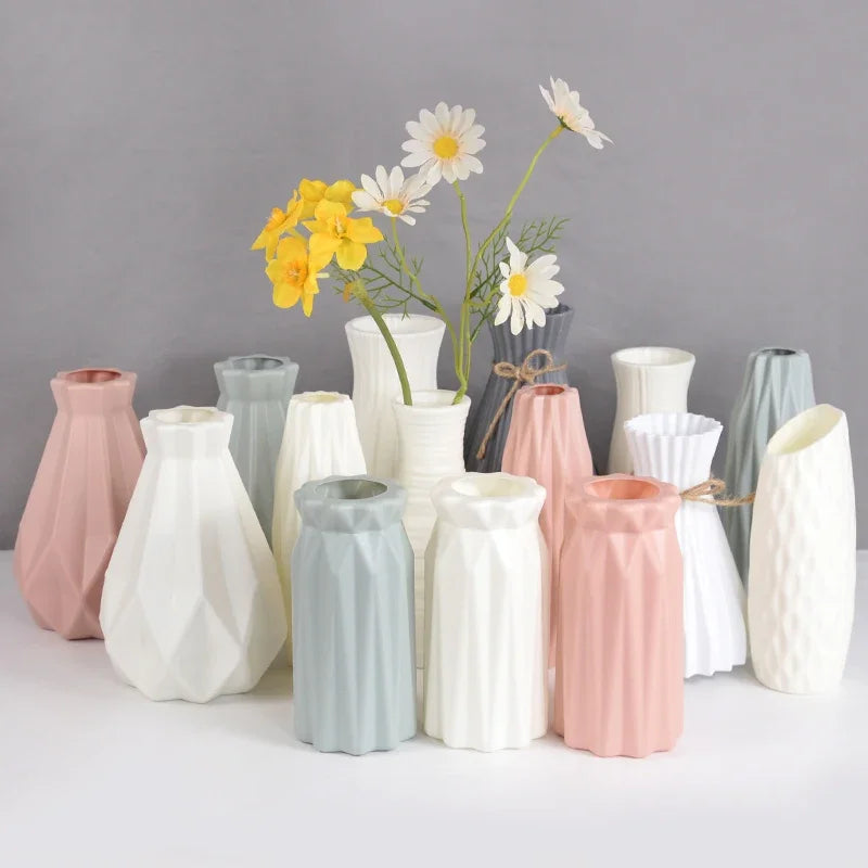 Vase à Fleurs Imitation Céramique – Élégance Durable.