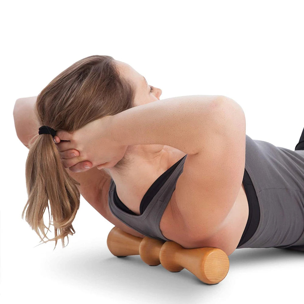 🌿 Wooden Massage Roller – Deep Relief and Relaxation.