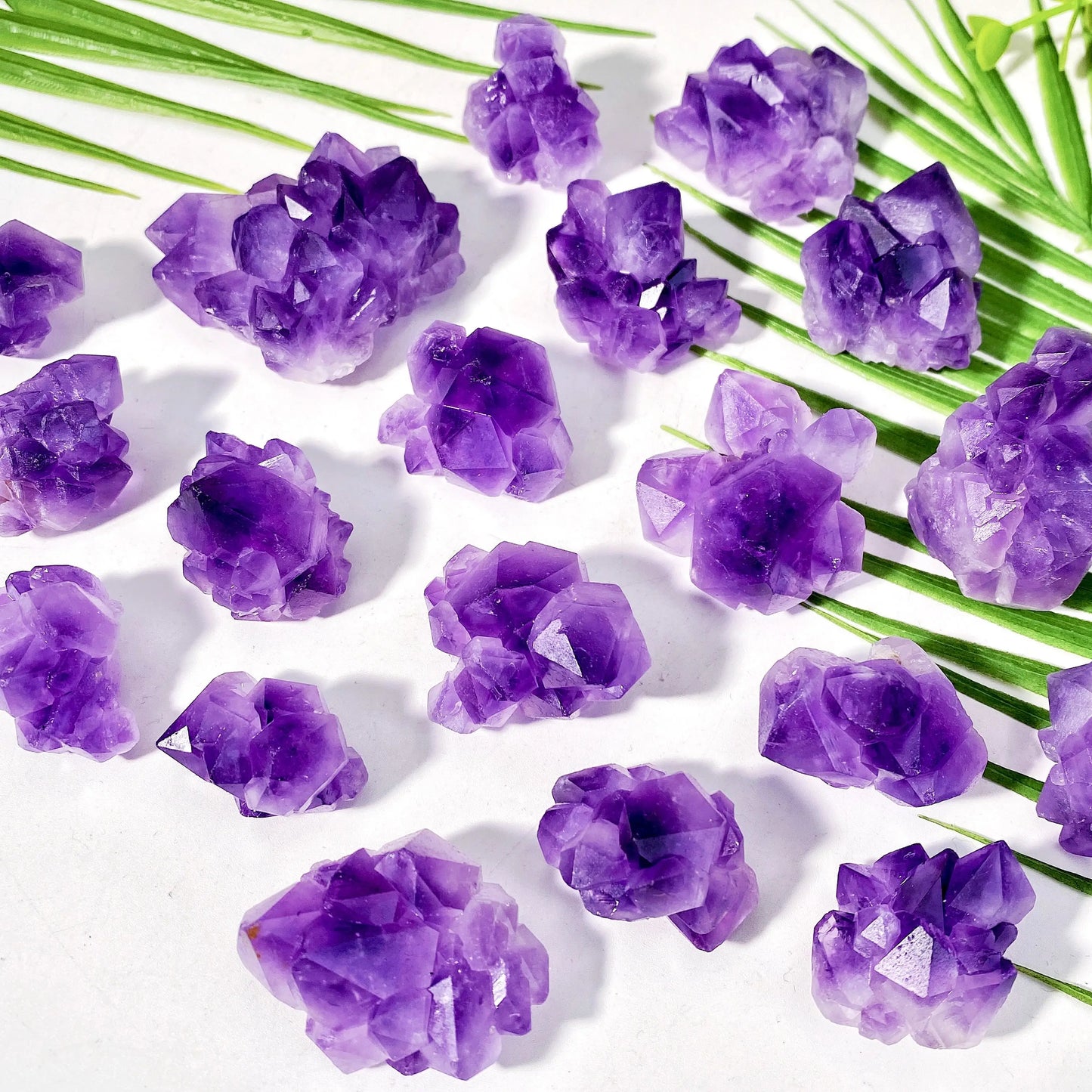 💜 Décoration Florale en Grappe d'Améthyste Naturelle.
