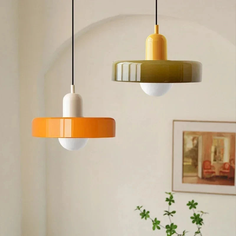 Forged Glass Pendant Light – Elegance & Modernity.