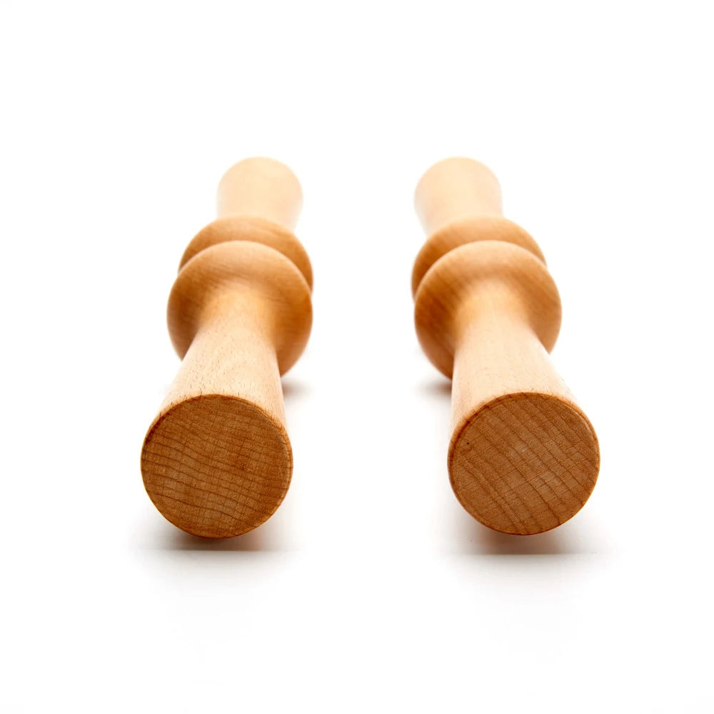 🌿 Wooden Massage Roller – Deep Relief and Relaxation.