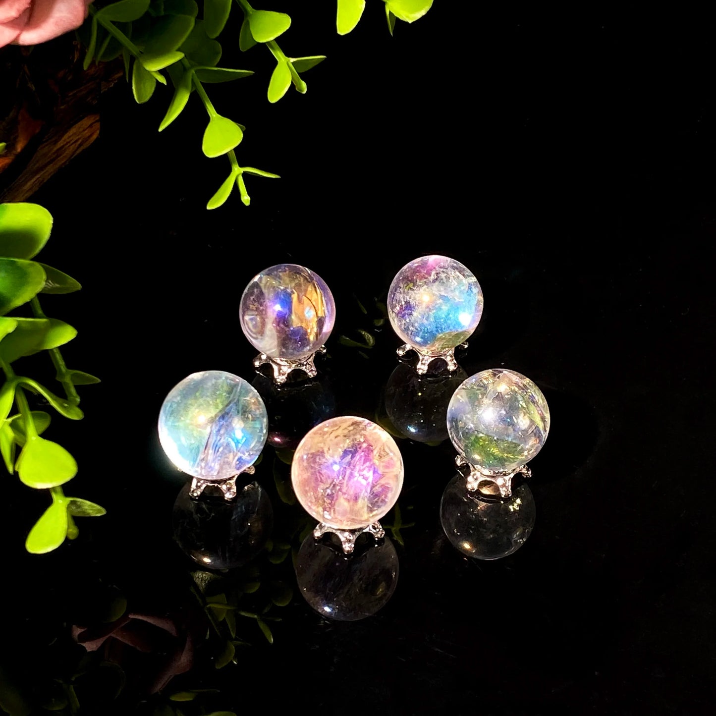 Sphère Aura. en Quartz Clair – Cristal Naturel Décoratif