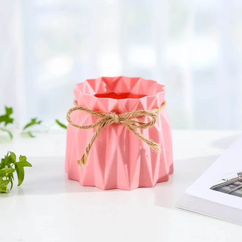 Vase à Fleurs Imitation Céramique – Élégance Durable.
