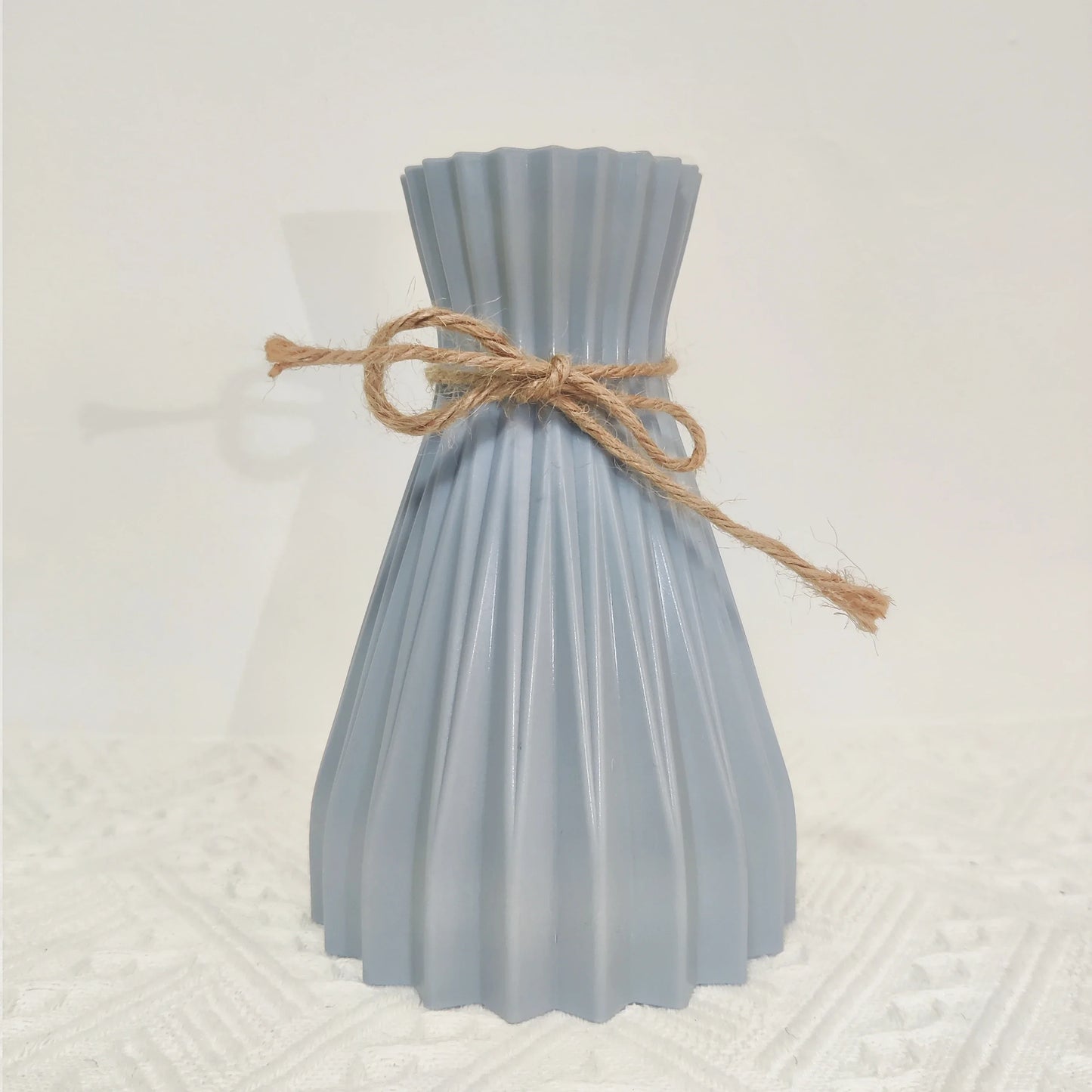 Vase à Fleurs Imitation Céramique – Élégance Durable.