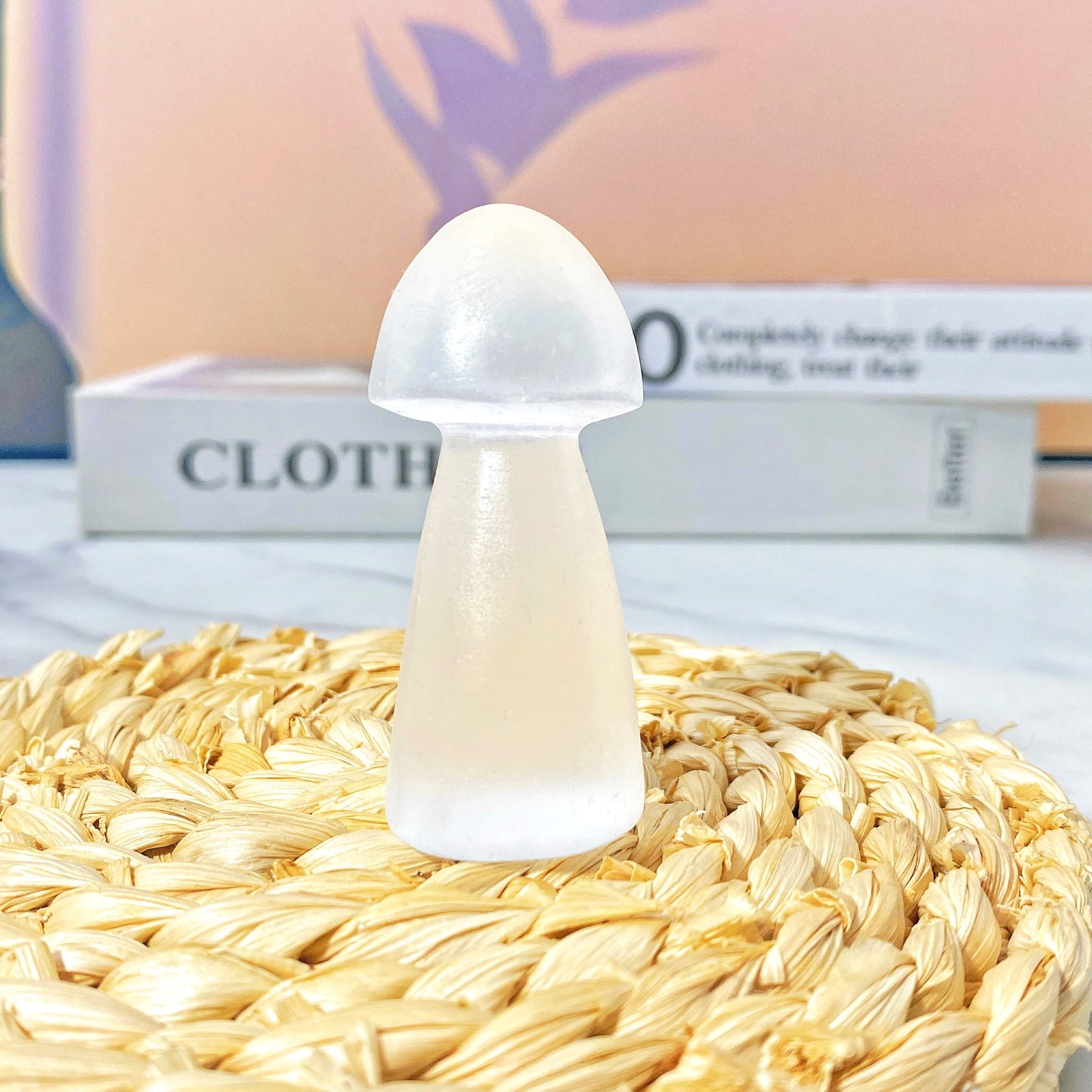 Champignon en Sélénite – Décoration Cristalline & Énergétique.