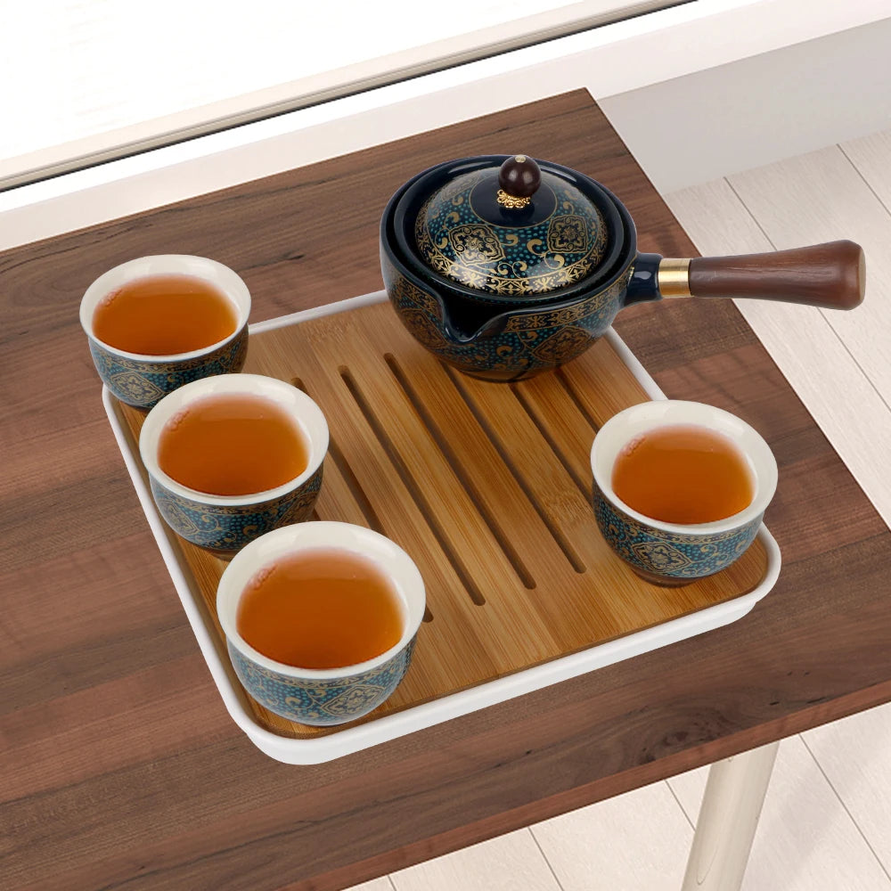Service à Thé en Porcelaine – Fusion d’Innovation & Tradition.