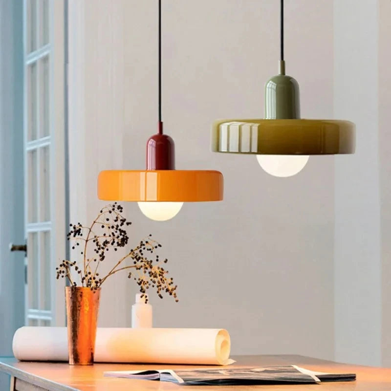 Forged Glass Pendant Light – Elegance & Modernity.