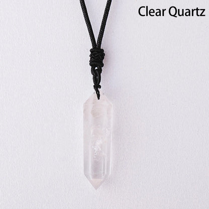 Pendentif en Quartz Naturel – Énergie & Élégance.