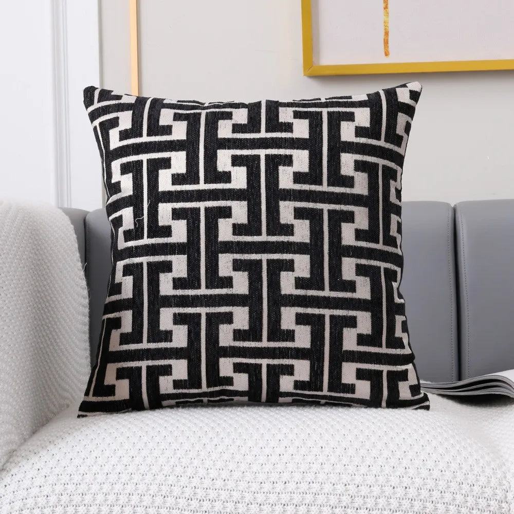 Striped Decorative Pillowcase – Everyday Elegance and Comfort.