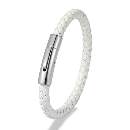 Bracelet en Cuir Tressé Rouge – Élégance & Simplicité.
