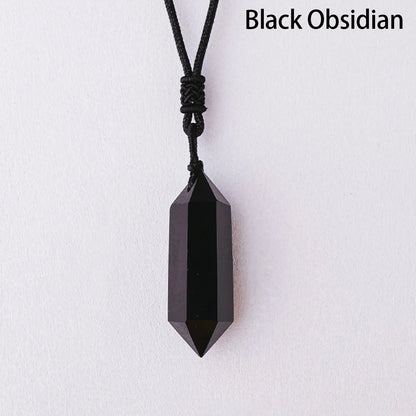 Pendentif en Quartz Naturel – Énergie & Élégance.