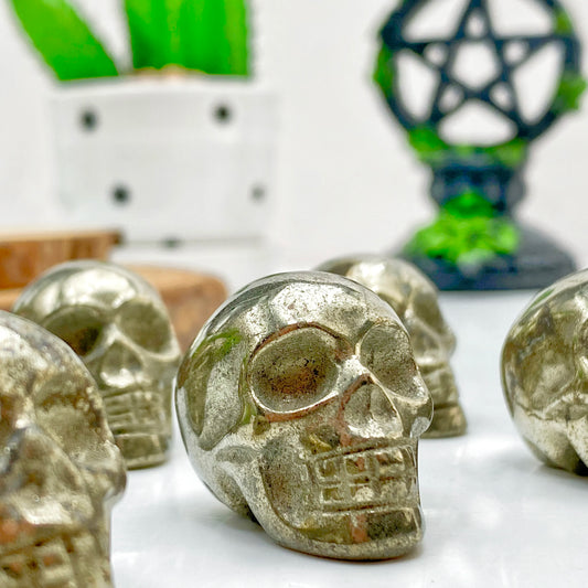 Crâne en Pyrite Naturelle – Décoration Artisanale Unique