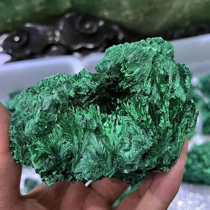 💚 Pierre Brute de Malachite Naturelle – Cristal Décoratif Énergétique.
