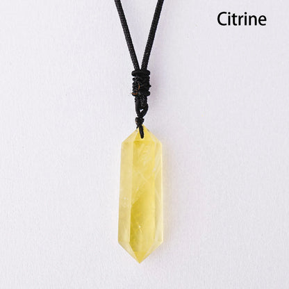 Pendentif en Quartz Naturel – Énergie & Élégance.