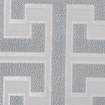 Striped Decorative Pillowcase – Everyday Elegance and Comfort.
